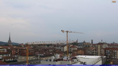 immagine della webcam nei dintorni di Nichelino: webcam Torino Bric della Croce