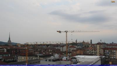 immagine della webcam nei dintorni di Venaria Reale: webcam Torino Bric della Croce
