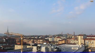 immagine della webcam nei dintorni di Baldissero Torinese: webcam Torino Bric della Croce