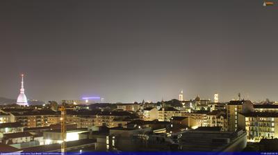 immagine della webcam nei dintorni di Cerreto d'Asti: webcam Torino Bric della Croce