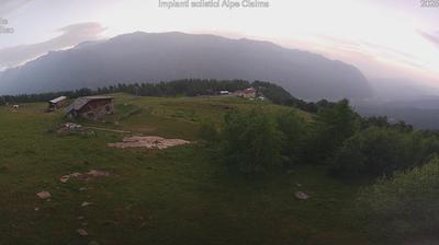 immagine della webcam nei dintorni di Grand Crot: webcam Alpe Cialma