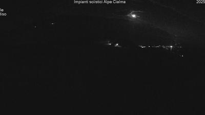 immagine della webcam nei dintorni di Mezzenile: webcam Alpe Cialma