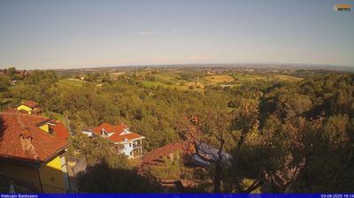 immagine della webcam nei dintorni di San Paolo Solbrito: webcam Baldissero Torinese