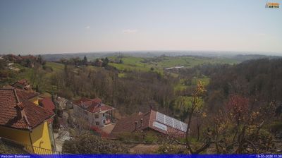 immagine della webcam nei dintorni di Castelnuovo Don Bosco: webcam Baldissero Torinese