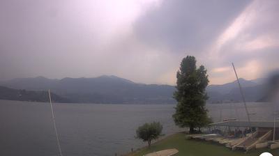 immagine della webcam nei dintorni di Casale Corte Cerro: webcam Orta San Giulio