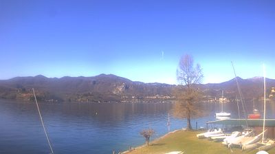 immagine della webcam nei dintorni di Meina: webcam Orta San Giulio