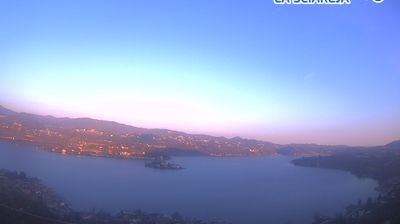 immagine della webcam nei dintorni di Arona: webcam Pella