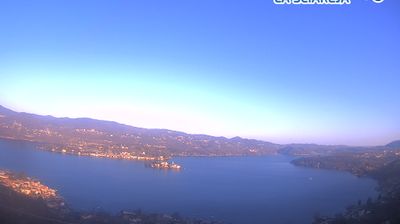 immagine della webcam nei dintorni di Oleggio Castello: webcam Pella