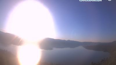 immagine della webcam nei dintorni di Madonna del Sasso: webcam Pella