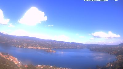 immagine della webcam nei dintorni di Mottarone: webcam Pella