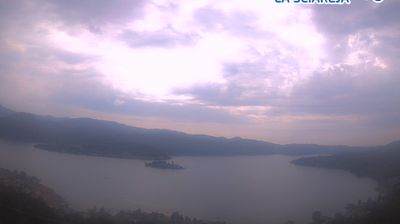 immagine della webcam nei dintorni di Borgomanero: webcam Pella