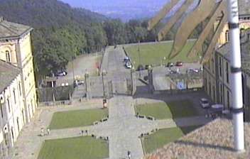 immagine della webcam nei dintorni di Gaglianico: webcam Oropa