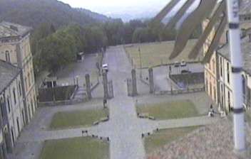 immagine della webcam nei dintorni di Bielmonte: webcam Oropa