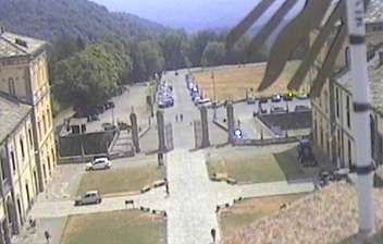 immagine della webcam nei dintorni di Donnas: webcam Oropa
