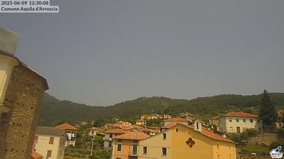 immagine della webcam nei dintorni di Solva: webcam Aquila di Arroscia