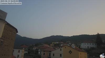 immagine della webcam nei dintorni di Pieve di Teco: webcam Aquila di Arroscia