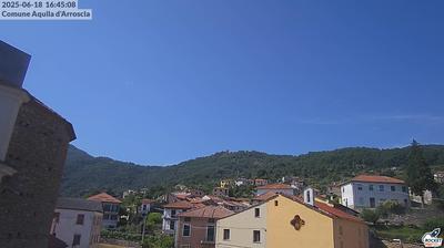 immagine della webcam nei dintorni di Lurisia Terme Monte Pigna: webcam Aquila di Arroscia
