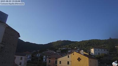 immagine della webcam nei dintorni di San Bartolomeo al Mare: webcam Aquila di Arroscia