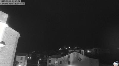 immagine della webcam nei dintorni di Loano: webcam Aquila di Arroscia