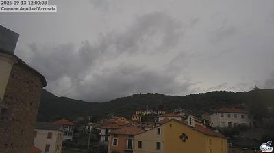 immagine della webcam nei dintorni di Pieve di Teco: webcam Aquila di Arroscia