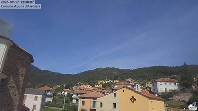 immagine della webcam nei dintorni di Garessio: webcam Aquila di Arroscia