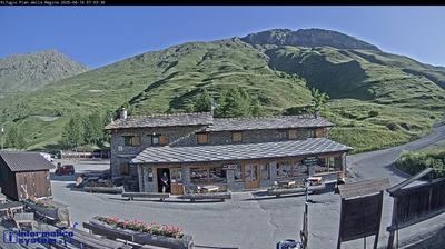 immagine della webcam nei dintorni di Acceglio: webcam Crissolo Pian delle Regine