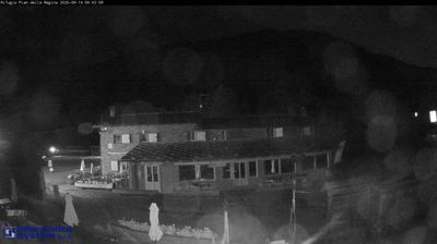 immagine della webcam nei dintorni di Crissolo: webcam Crissolo Pian della Regina