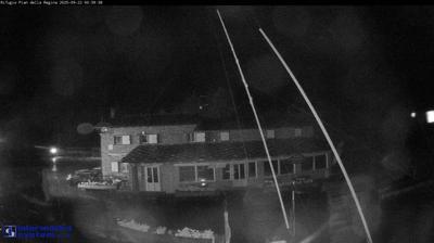 immagine della webcam nei dintorni di Bobbio Pellice: webcam Crissolo Pian della Regina