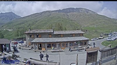 immagine della webcam nei dintorni di Crissolo: webcam Crissolo Pian della Regina