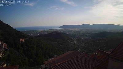 immagine della webcam nei dintorni di Fivizzano: webcam Ortonovo