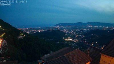 immagine della webcam nei dintorni di Marina Di Massa: webcam Ortonovo