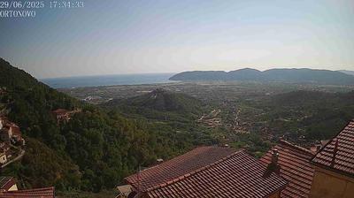immagine della webcam nei dintorni di Forte dei Marmi: webcam Ortonovo