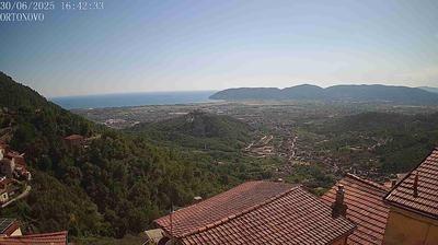 immagine della webcam nei dintorni di Massa: webcam Ortonovo