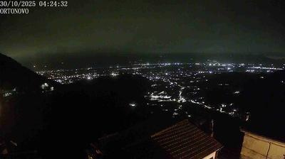 immagine della webcam nei dintorni di Massa: webcam Ortonovo
