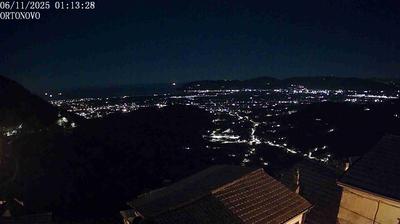 immagine della webcam nei dintorni di Camaiore: webcam Ortonovo