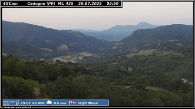 immagine della webcam nei dintorni di Monte Giogo: webcam Vetto
