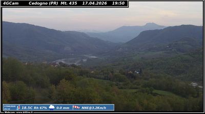 immagine della webcam nei dintorni di Schia Monte Caio: webcam Vetto