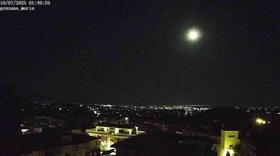 immagine della webcam nei dintorni di Tor Bella Monaca: webcam Genzano di Roma