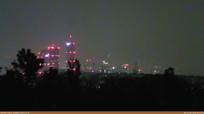 immagine della webcam nei dintorni di Milano Conca del Naviglio: webcam Milano Sella Nuova