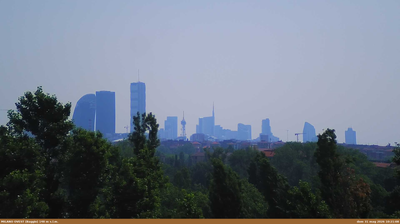 immagine della webcam nei dintorni di Garbagnate Milanese: webcam Milano Sella Nuova