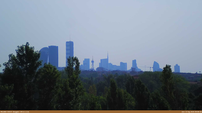 immagine della webcam nei dintorni di Passirana: webcam Milano Sella Nuova