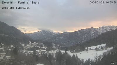 immagine della webcam nei dintorni di Comelico Superiore: webcam Forni di Sopra