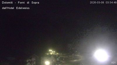 immagine della webcam nei dintorni di San Nicolò di Comelico: webcam Forni di Sopra