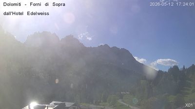 immagine della webcam nei dintorni di Padola: webcam Forni di Sopra