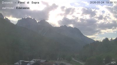 immagine della webcam nei dintorni di Dosoledo: webcam Forni di Sopra