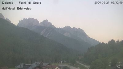 immagine della webcam nei dintorni di Comelico Superiore: webcam Forni di Sopra