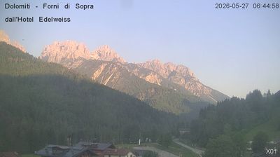 immagine della webcam nei dintorni di Comelico Superiore: webcam Forni di Sopra