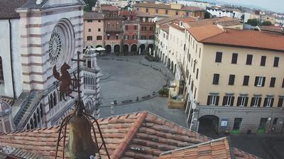 immagine della webcam nei dintorni di Castel del Piano: webcam Monte Bottigli