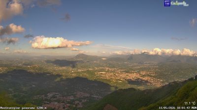 immagine della webcam nei dintorni di Benevento: webcam Ospedaletto d'Alpinolo