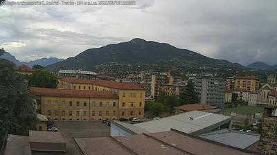 immagine della webcam nei dintorni di Vallelaghi: webcam Sopramonte